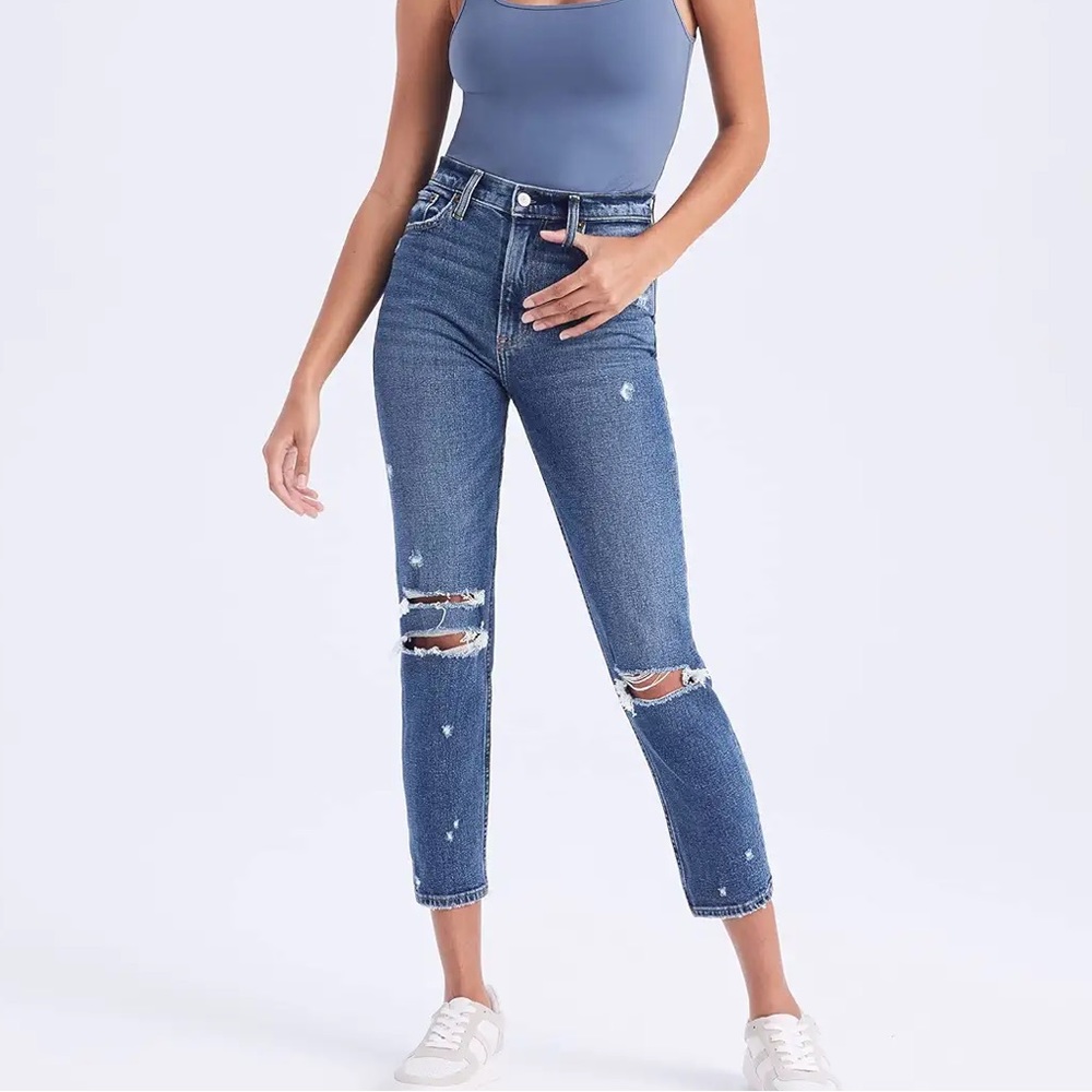 Abercrombie & Fitch High Rise Mom Jean Sz 26/2 Short